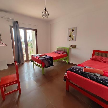 Tias Hostel Shkodër Esterno foto
