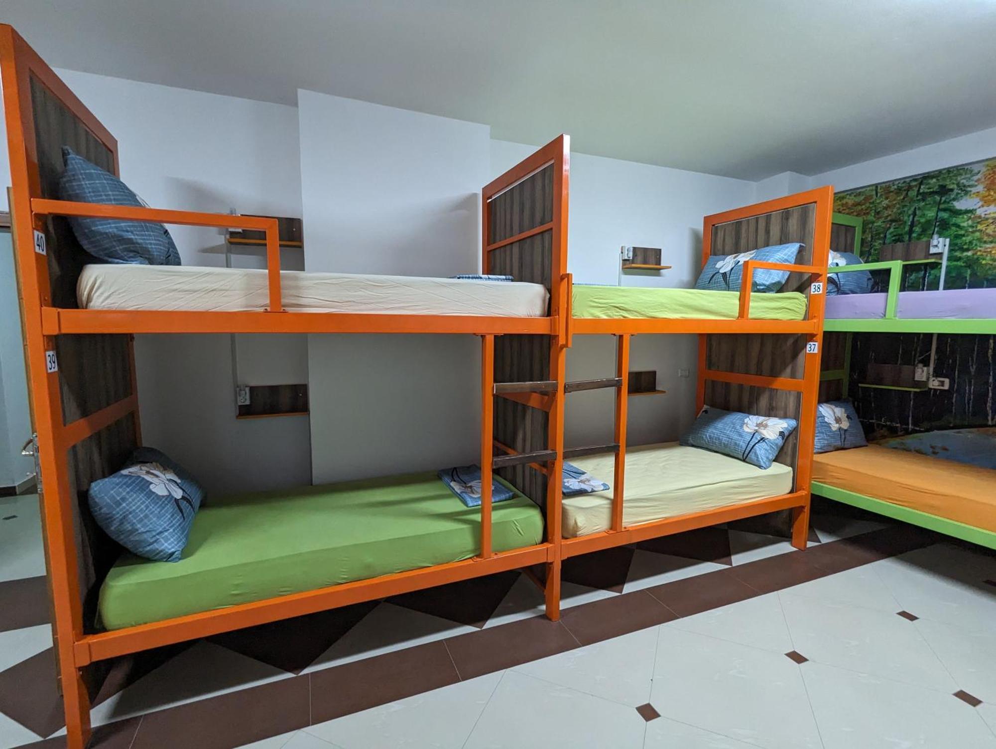 Tias Hostel Shkodër Esterno foto