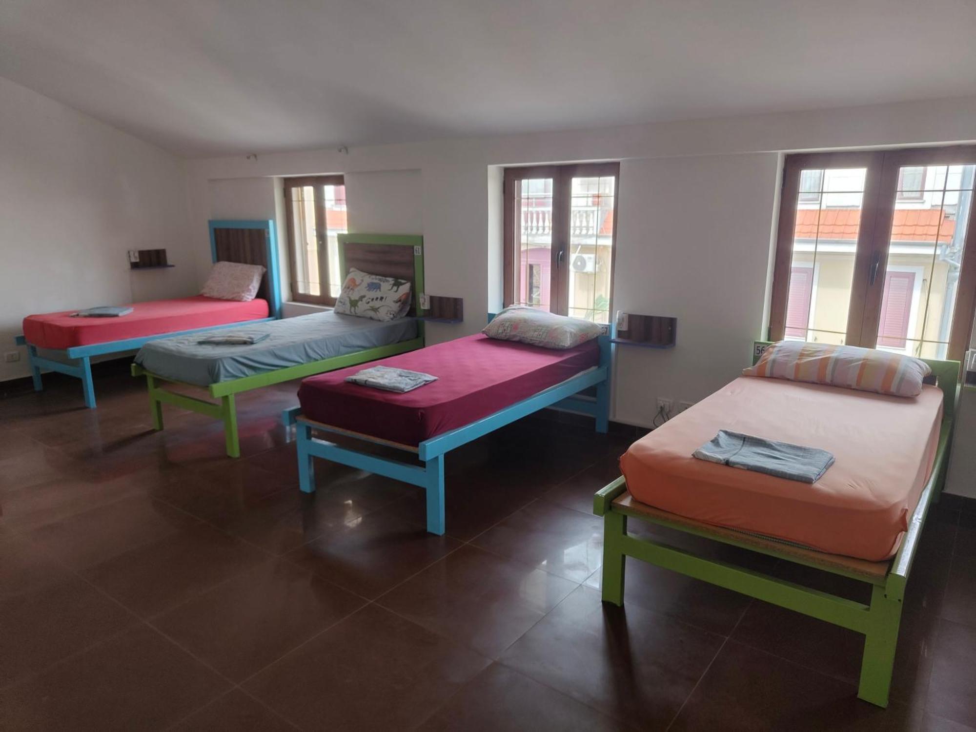 Tias Hostel Shkodër Esterno foto
